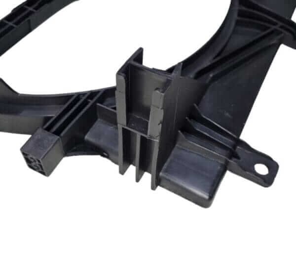 Defletor Radiador Fiat Palio Siena Strada Com Ar Suporte Baixo (Sistema Behr) 90922